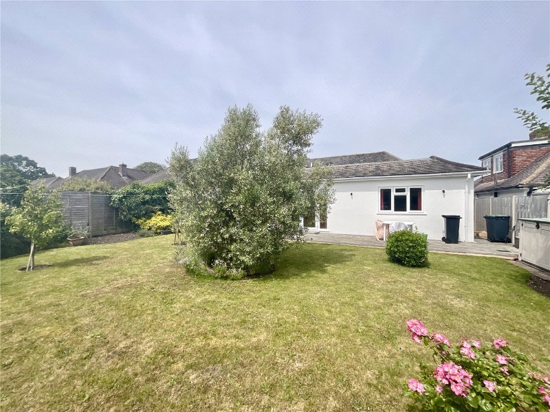 Ridgefield Gardens, Highcliffe, Dorset, BH23