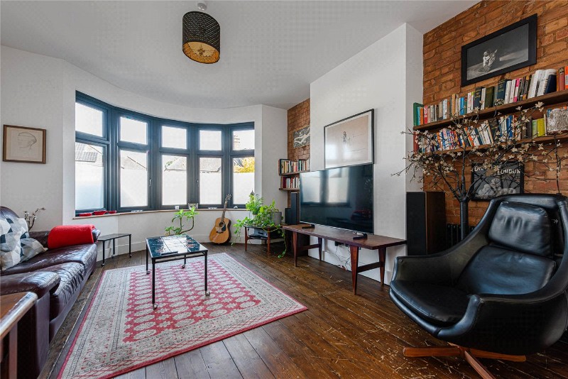 Haycroft Gardens, London, NW10