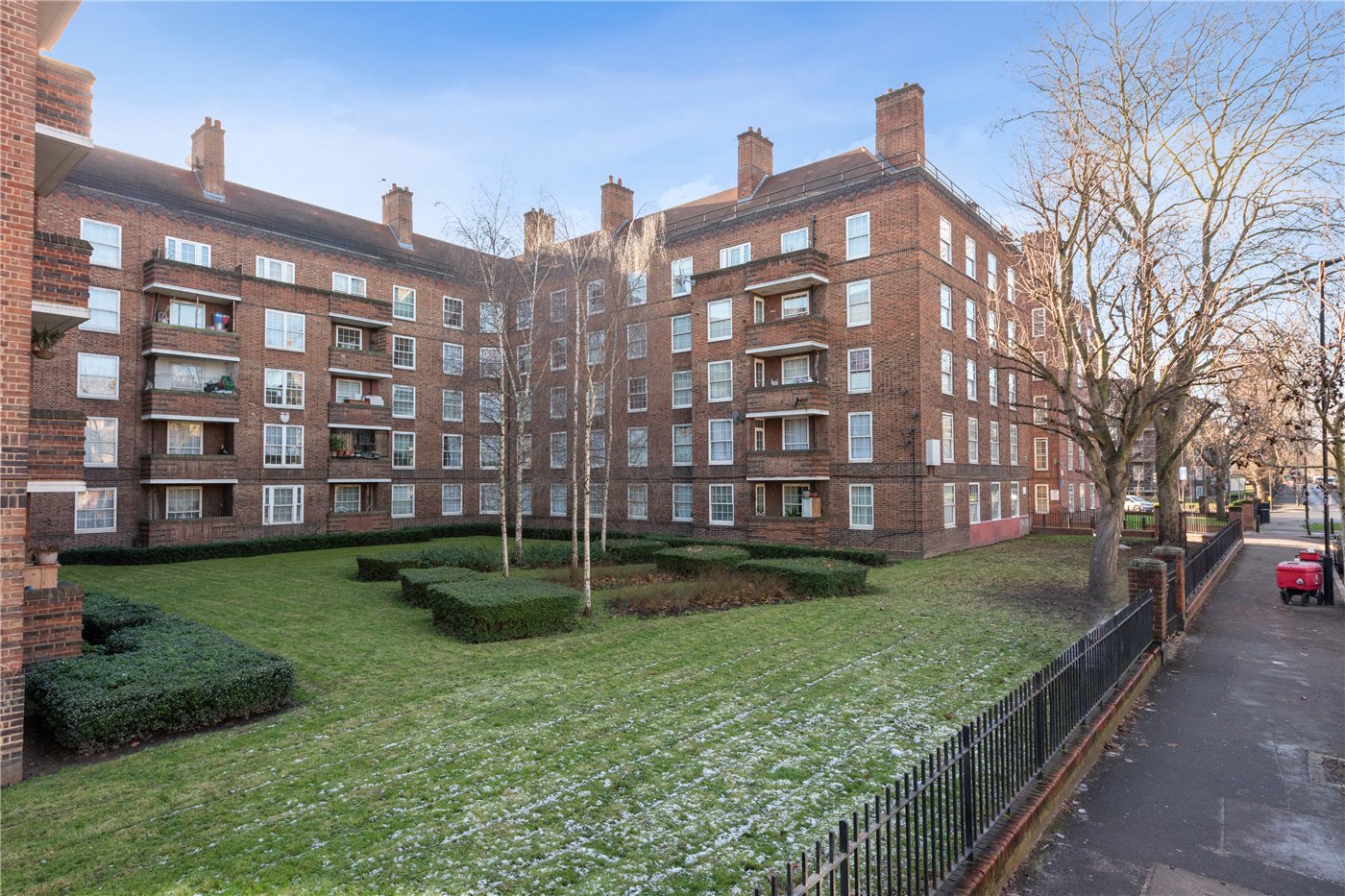 2 bedroom property for sale in Pembury Road, London, E5 (Ref HAC230005