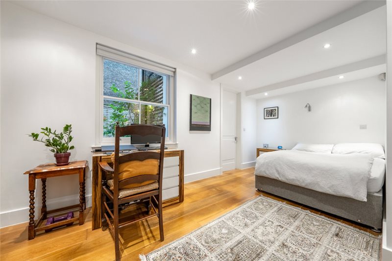 Warwick Avenue, Maida Vale, London, W9