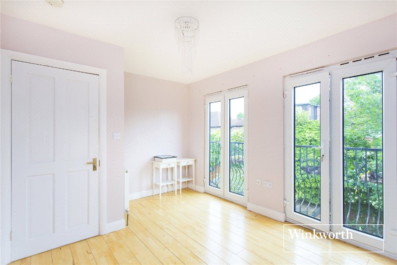 Oakdene Park, Finchley, London, N3