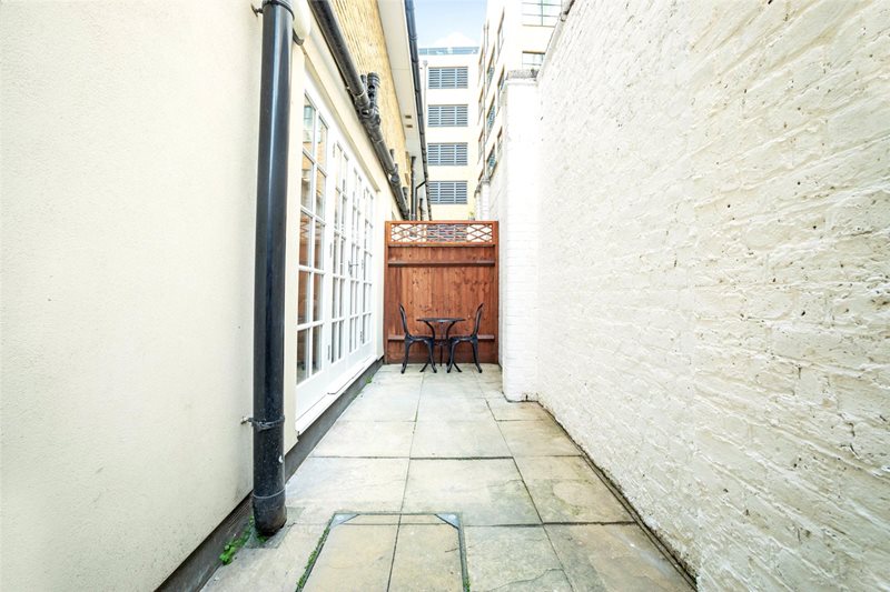 Sandland Street, London, WC1R