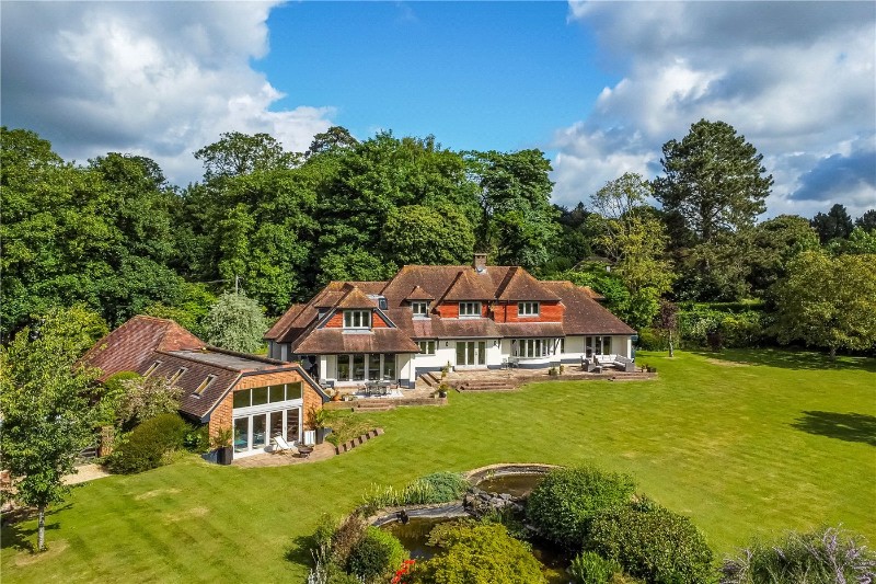 6 bedroom property for sale in Church Lane, Braishfield, Romsey