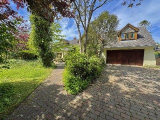 Lane, Milford on Sea, Lymington, Hampshire, SO41