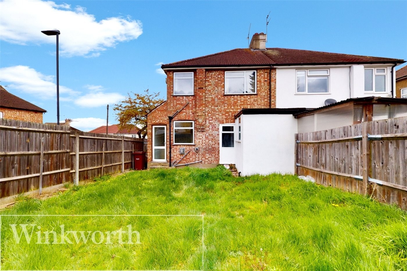 3 bedroom property for sale in Sefton Avenue, Harrow, Middx, HA3 (Ref HRR210062) £420,000