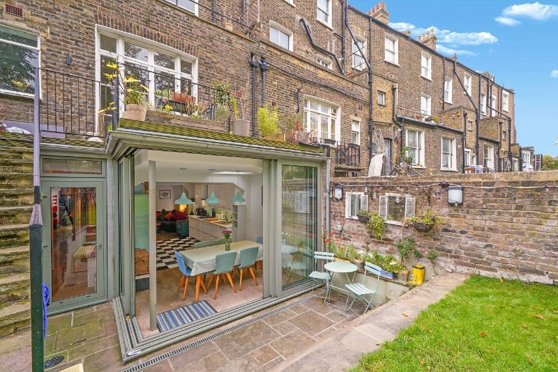 Oseney Crescent, London, NW5