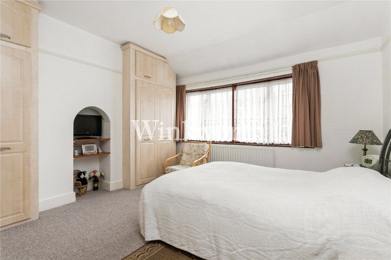 Belmont Avenue, London, N13