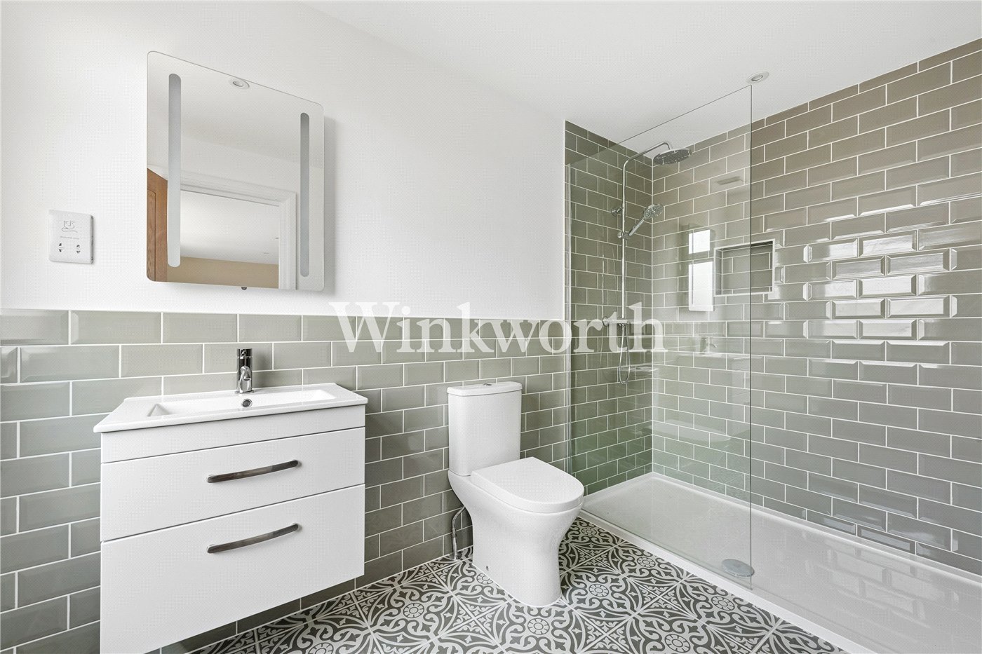 Ensuite