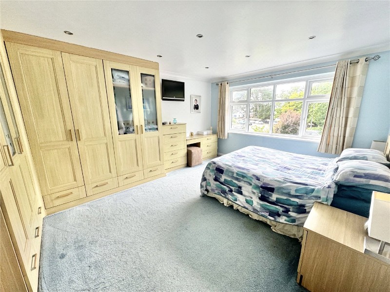 Sandbanks Road, Lillput, Poole, BH14