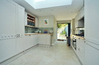 Washington Road, Worcester Park, KT4