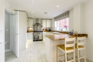 Anvil Crescent, Raunds, Wellingborough, Northamptonshire, NN9
