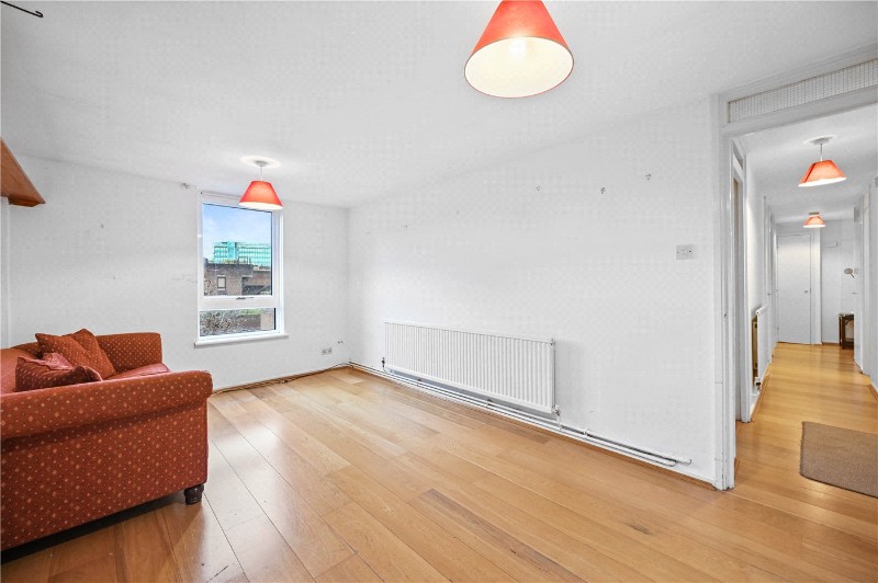 Odhams Walk, London, WC2H