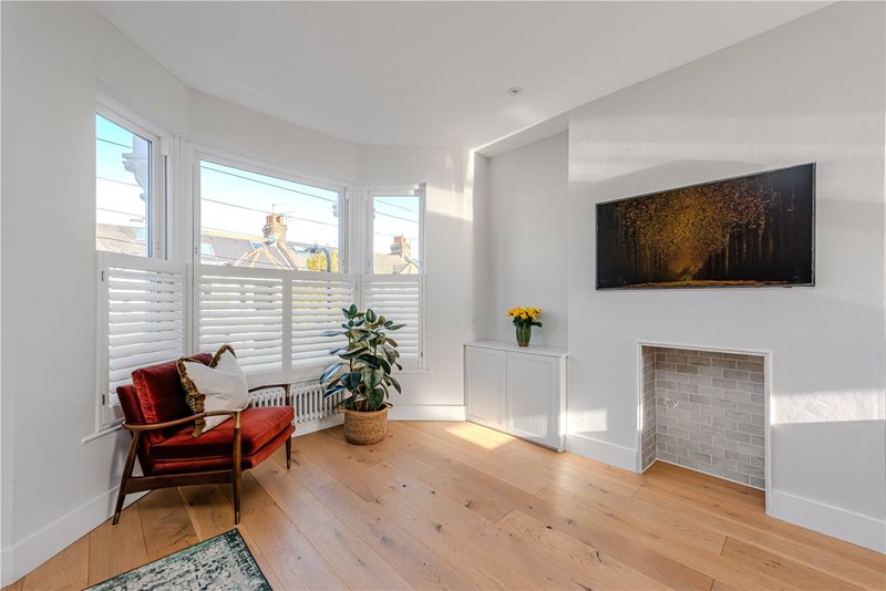 Burrows Road, London, NW10