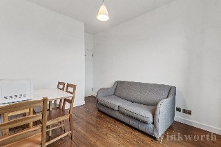 New Cross Road, London, SE14