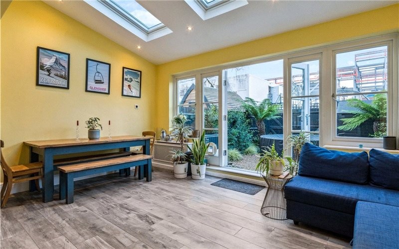 Buxton Road, Barnes, London, SW14