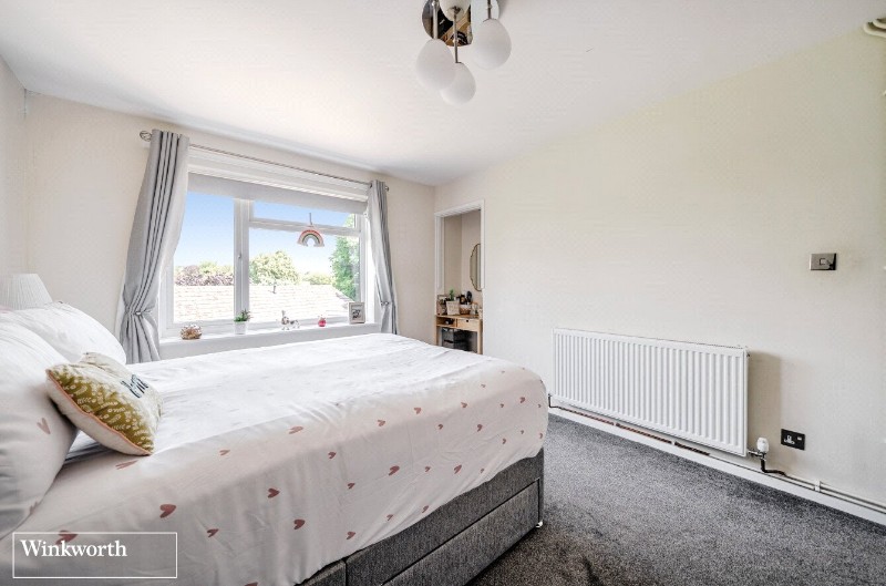 June Drive, Basingstoke, Hampshire, RG23
