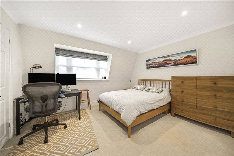 Fielding Mews, Barnes, London, SW13