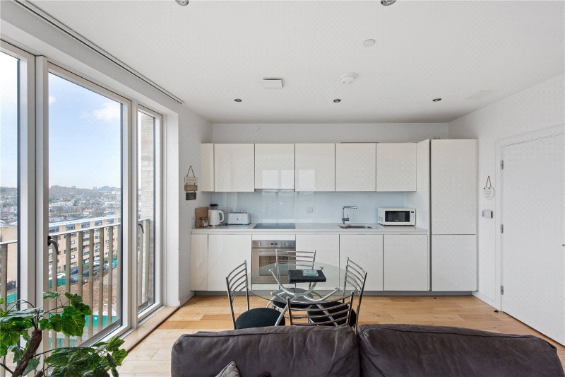 Murrain Road, London, N4