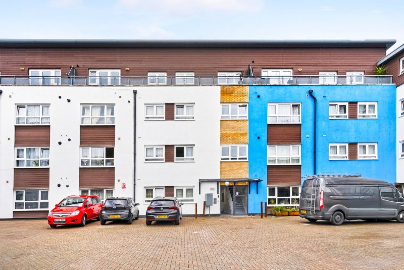 Milton Road, London, N15