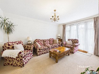 Sturgess Avenue, Hendon, London, NW4