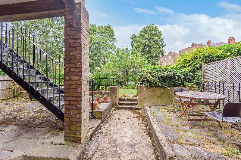 Sutherland Avenue, Maida Vale, London, W9