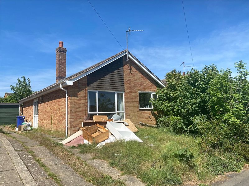 Simons Walk, Pattishall, Towcester, Northamptonshire, NN12