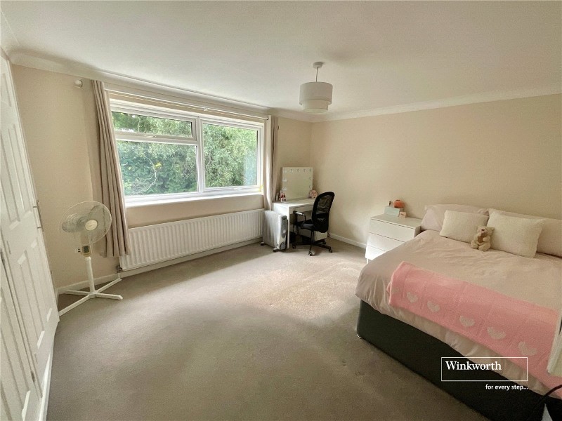 Cornford Way, Highcliffe, Dorset, BH23