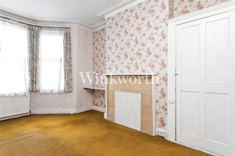 Westbury Avenue, London, N22
