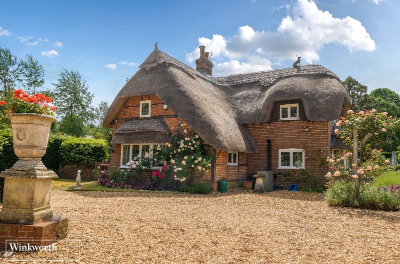 Tunworth, Hampshire, RG25