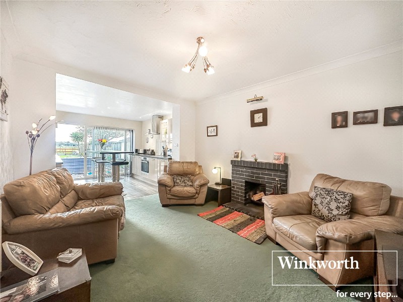 High Mead, Longham, Ferndown, Dorset, BH22