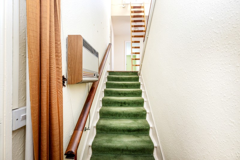 St. Quintin Avenue, London, W10