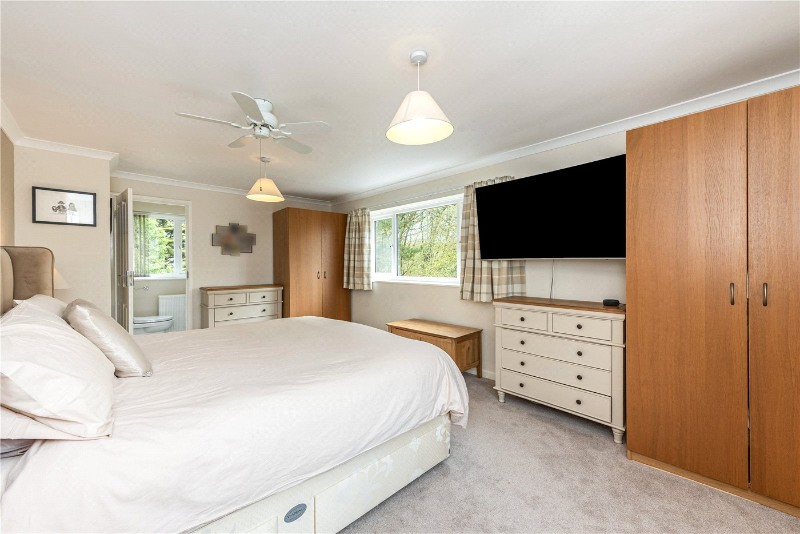 Gravel Hill, Clanfield, Waterlooville, Hampshire, PO8