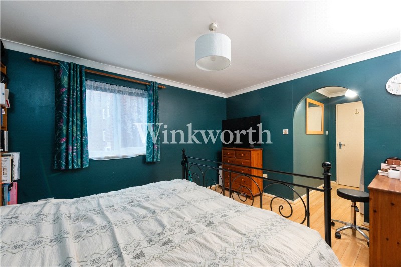 Bream Close, London, N17