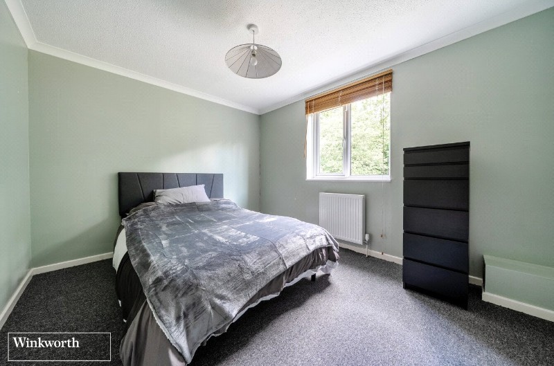 Gainsborough Road, Basingstoke, Hampshire, RG21