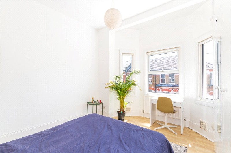 Dafforne Road, London, SW17