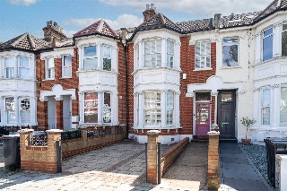 Gleneagle Road, London, SW16