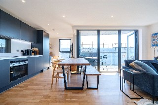 Hawthorne Crescent, London, SE10