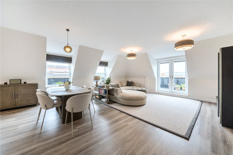 Nightingale Walk, Farnham, United Kingdom, GU9