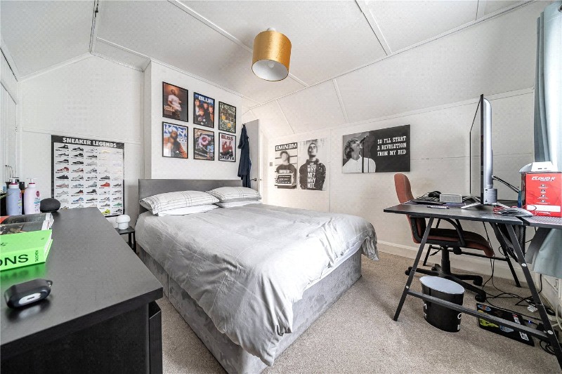 Crossways, Churt, Farnham, Surrey, GU10