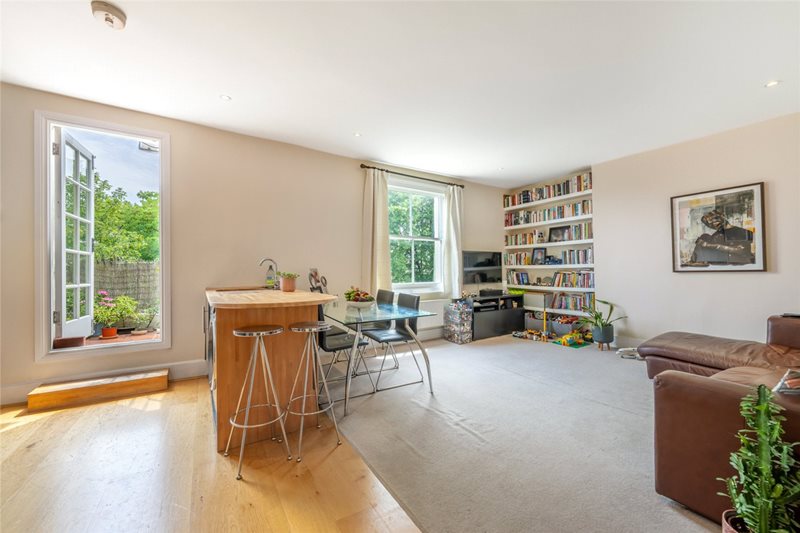 Sutherland Avenue, London, W9