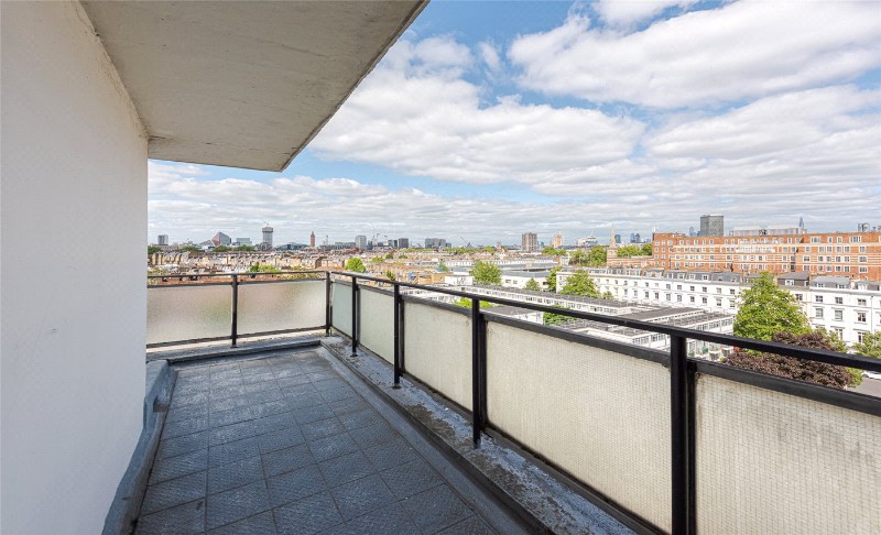 Churchill Gardens, London, SW1V