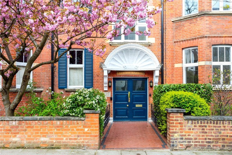 Elgin Crescent, London, W11