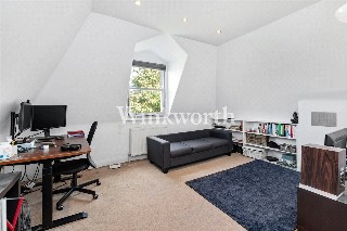 Queens Drive, London, N4