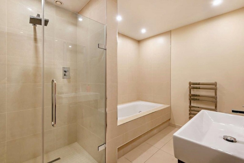 Yaffle Road, St Georges Hill, KT13