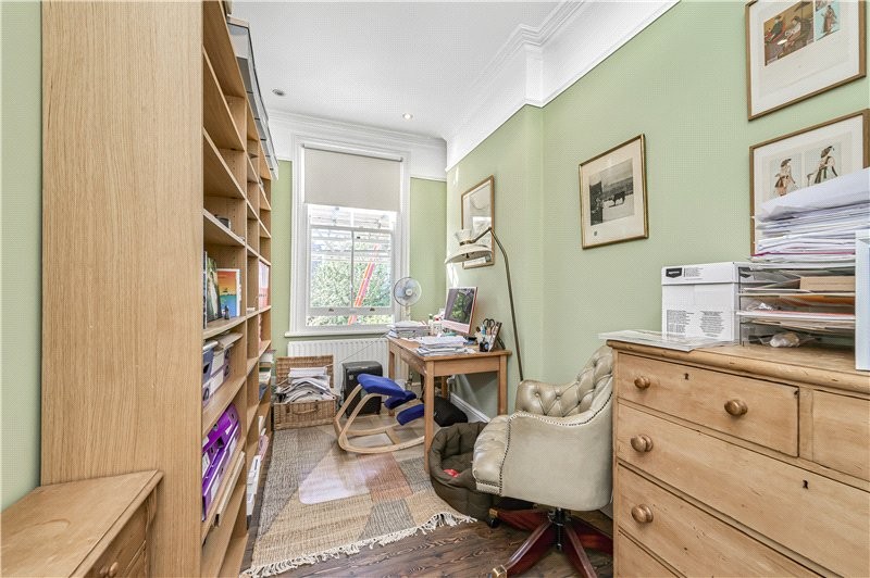 Melville Road, London, SW13
