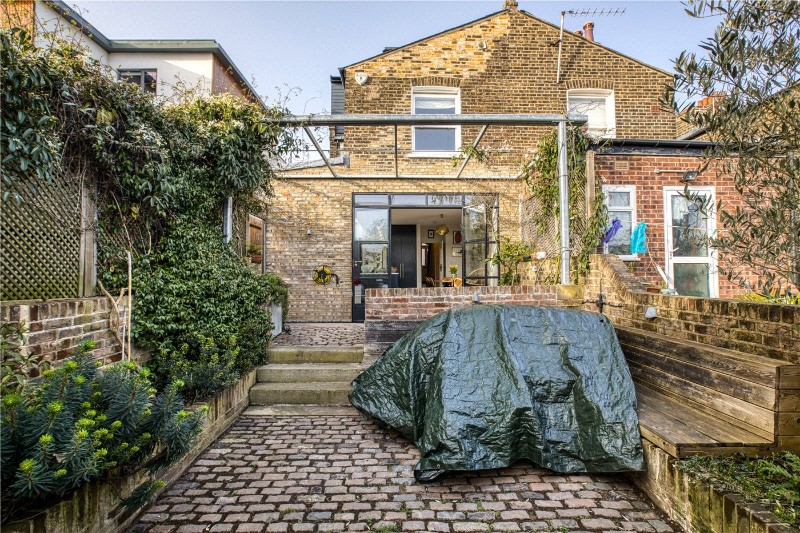 Mortimer Road, London, NW10