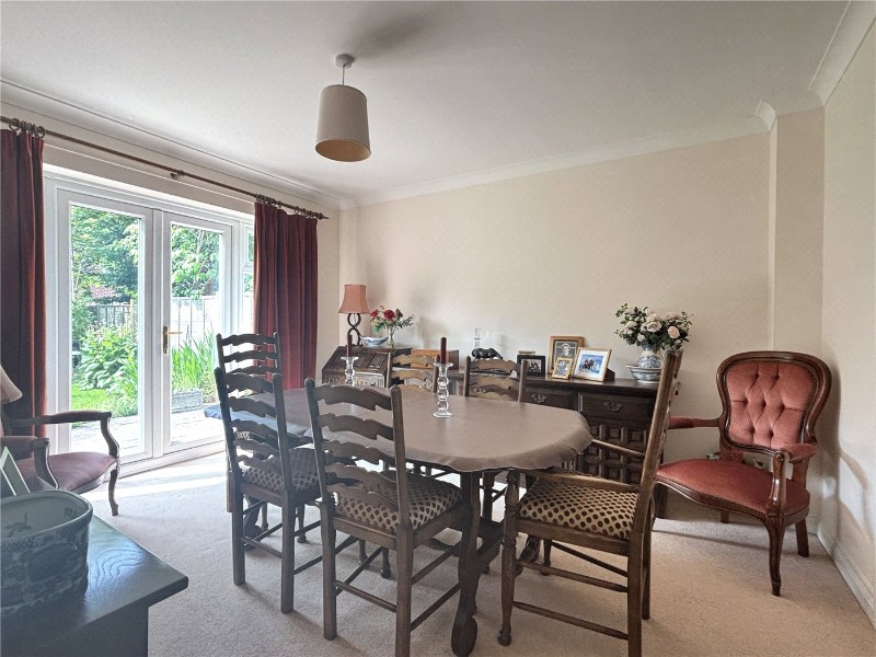 Fruitfields Close, Devizes, Wiltshire, SN10