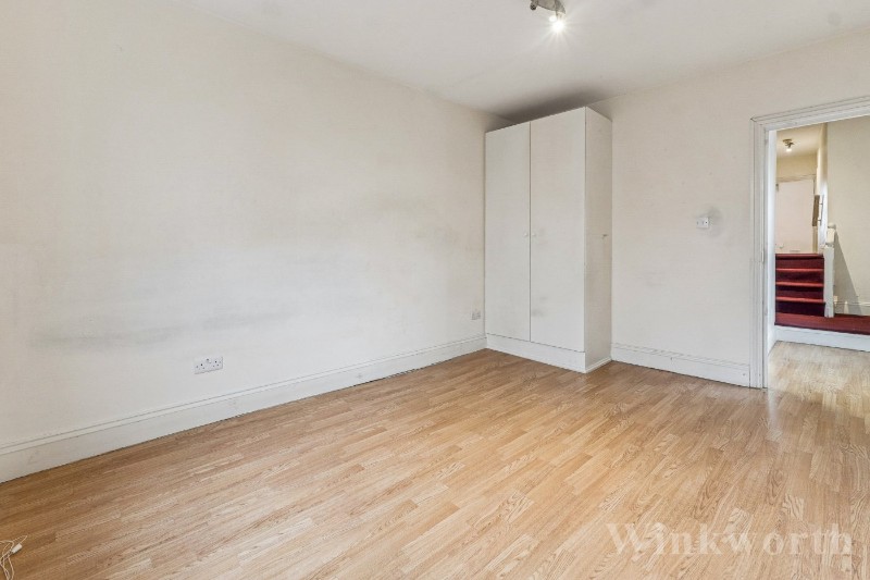 New Cross Road, London, SE14