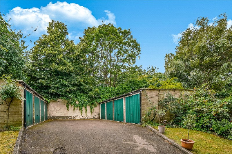 Miranda Road, London, N19