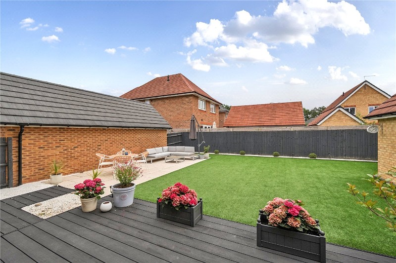 Austen Grove, Arborfield Green, Reading, Berkshire, RG2